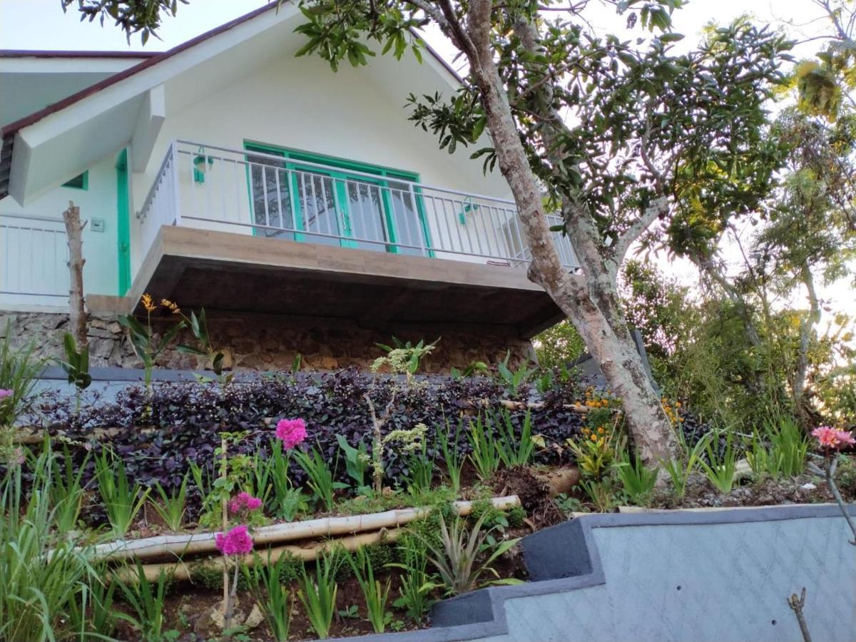 Ling & Louie'S Mountain Villa Mayong Екстериор снимка