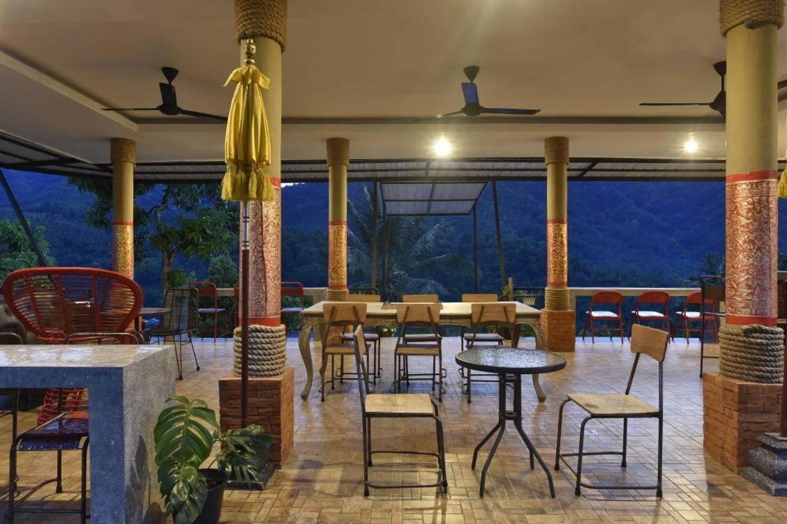 Ling & Louie'S Mountain Villa Mayong Екстериор снимка