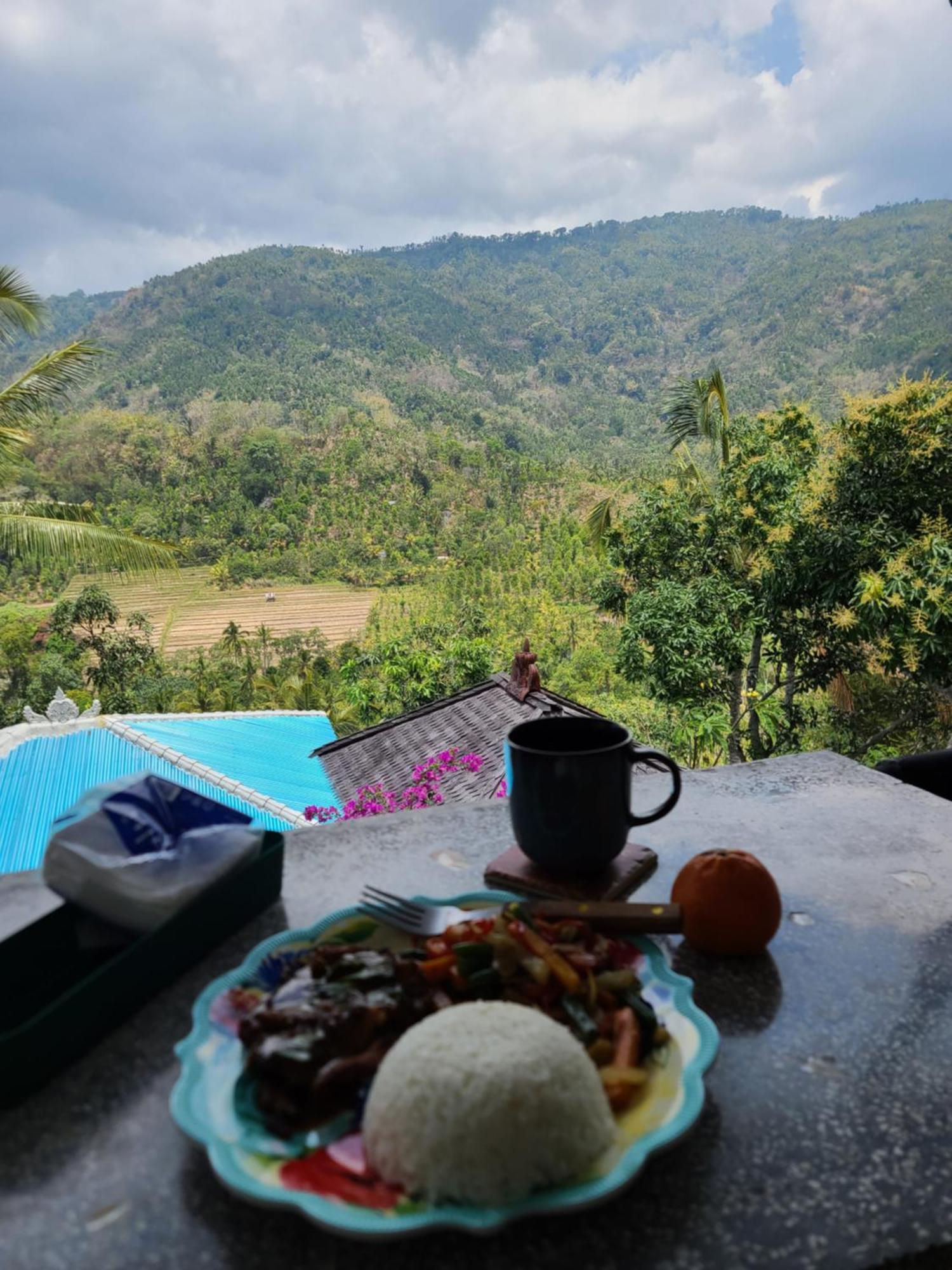 Ling & Louie'S Mountain Villa Mayong Екстериор снимка