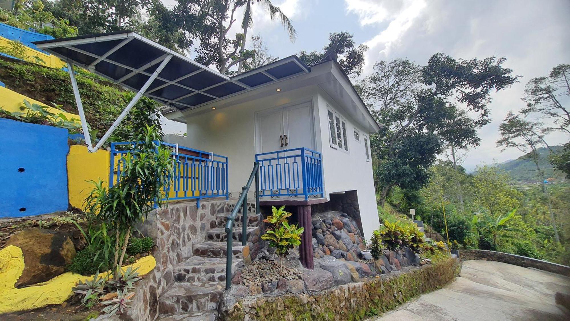 Ling & Louie'S Mountain Villa Mayong Екстериор снимка